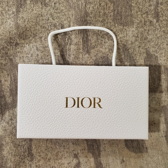 Dior Beauty Nail Care Set - Picture 3 of 7